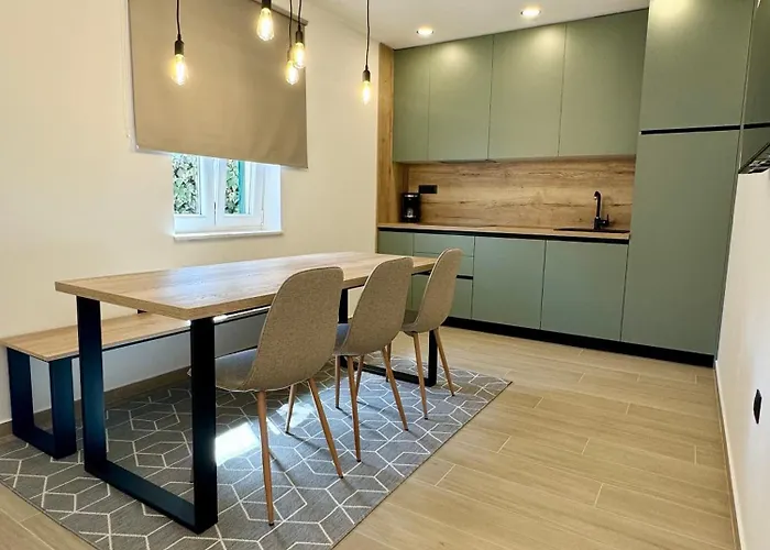 Lux Apartments